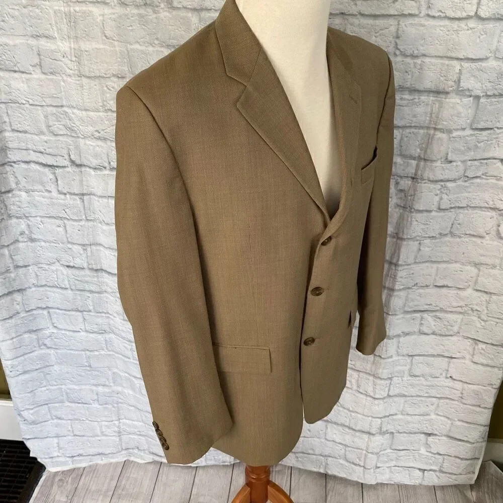 Ralph Lauren wool tan suit w/fully lined 3 button jacket and pleated cuffed pant